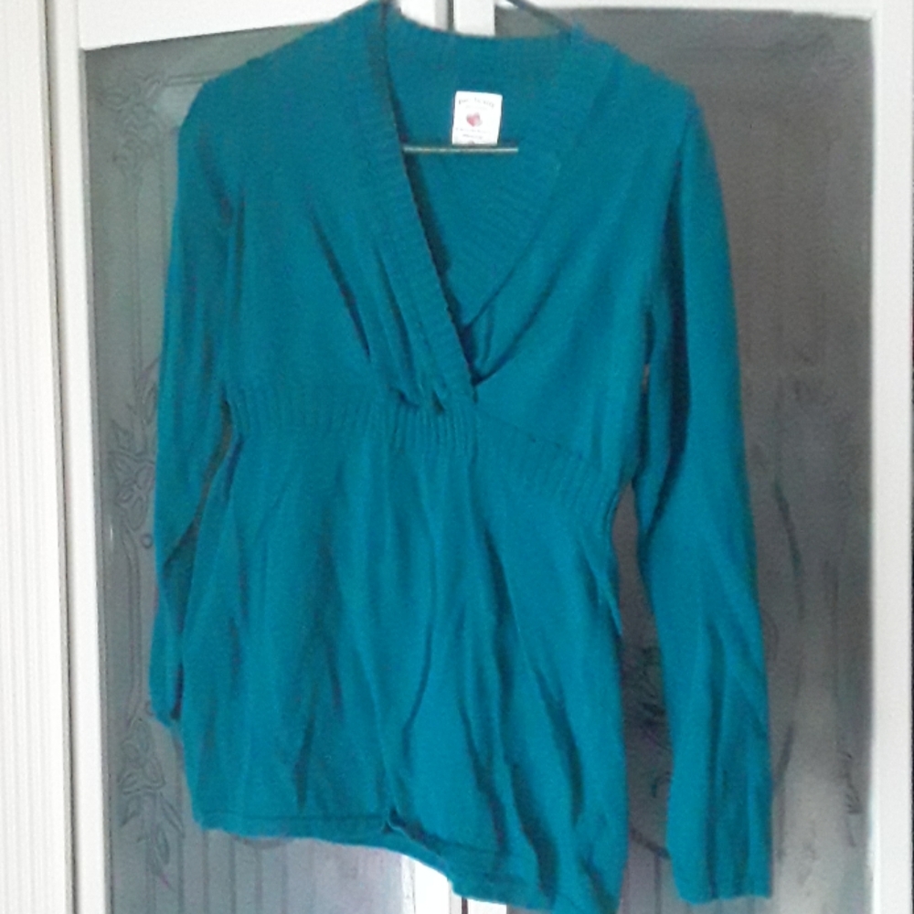 Maternity top